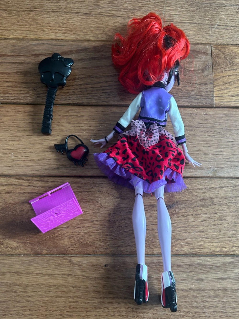 Monster High Picture Day Operetta - Picture 3 of 13